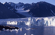 Spitzbergen, Gletscherkante, arctic-travels.com