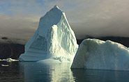 Eisberg, arctic-travels.com