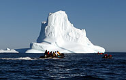 NE-Greenland  icebergs, arctic-travels.com